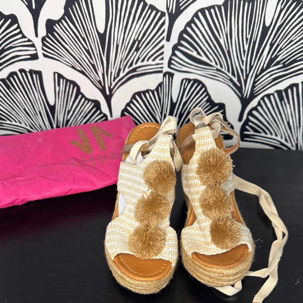 Elegant Tan Espadrille Wedges with Pom-Poms • New